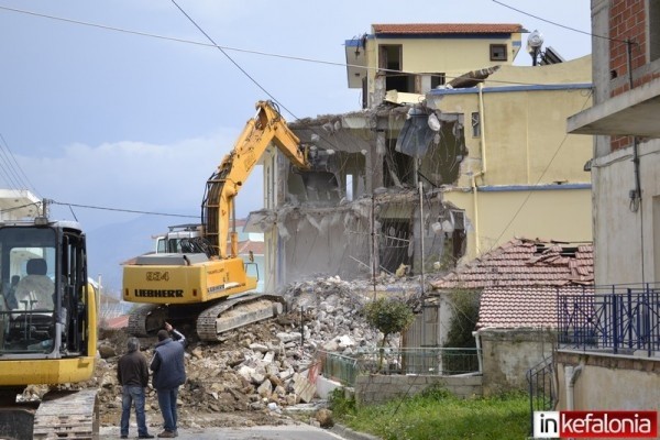 Lixouri: The demolitions just started