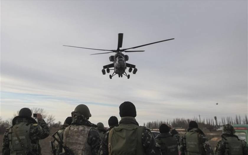 Απομακρύνει τα στρατεύματά της από την Κριμαία η Ουκρανία