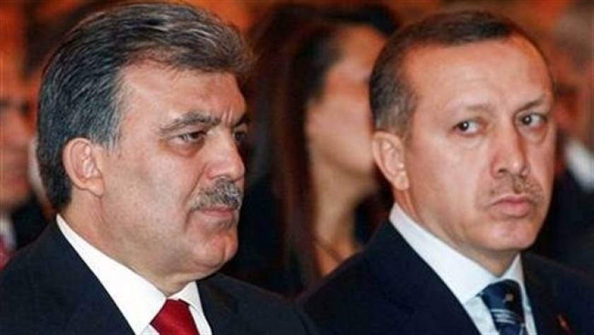 Σκάνδαλο Τουρκία: Επίθεση Ερντογάν σε Γκιούλ
