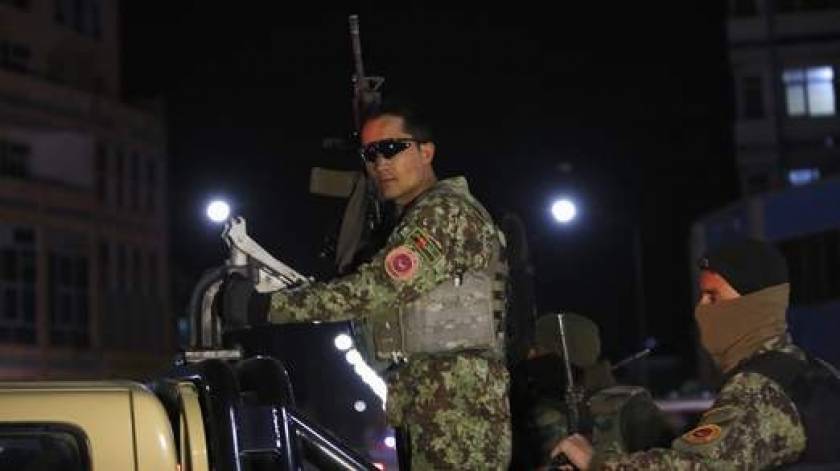 Αφγανιστάν: Τέσσερις ένοπλοι επιτέθηκαν σε ξενοδοχείο της Καμπούλ