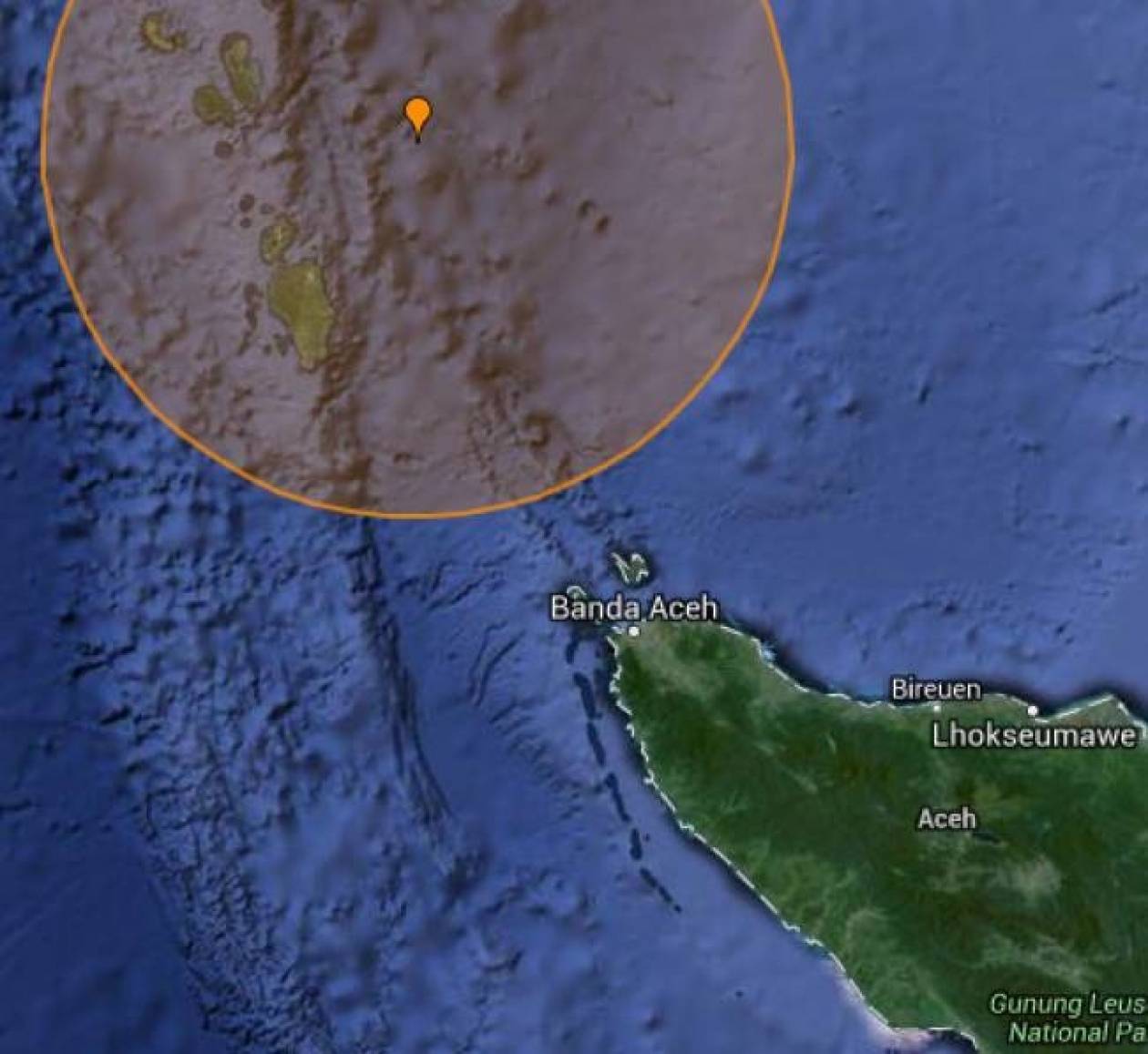 Very strong earthquake hits Indonesia