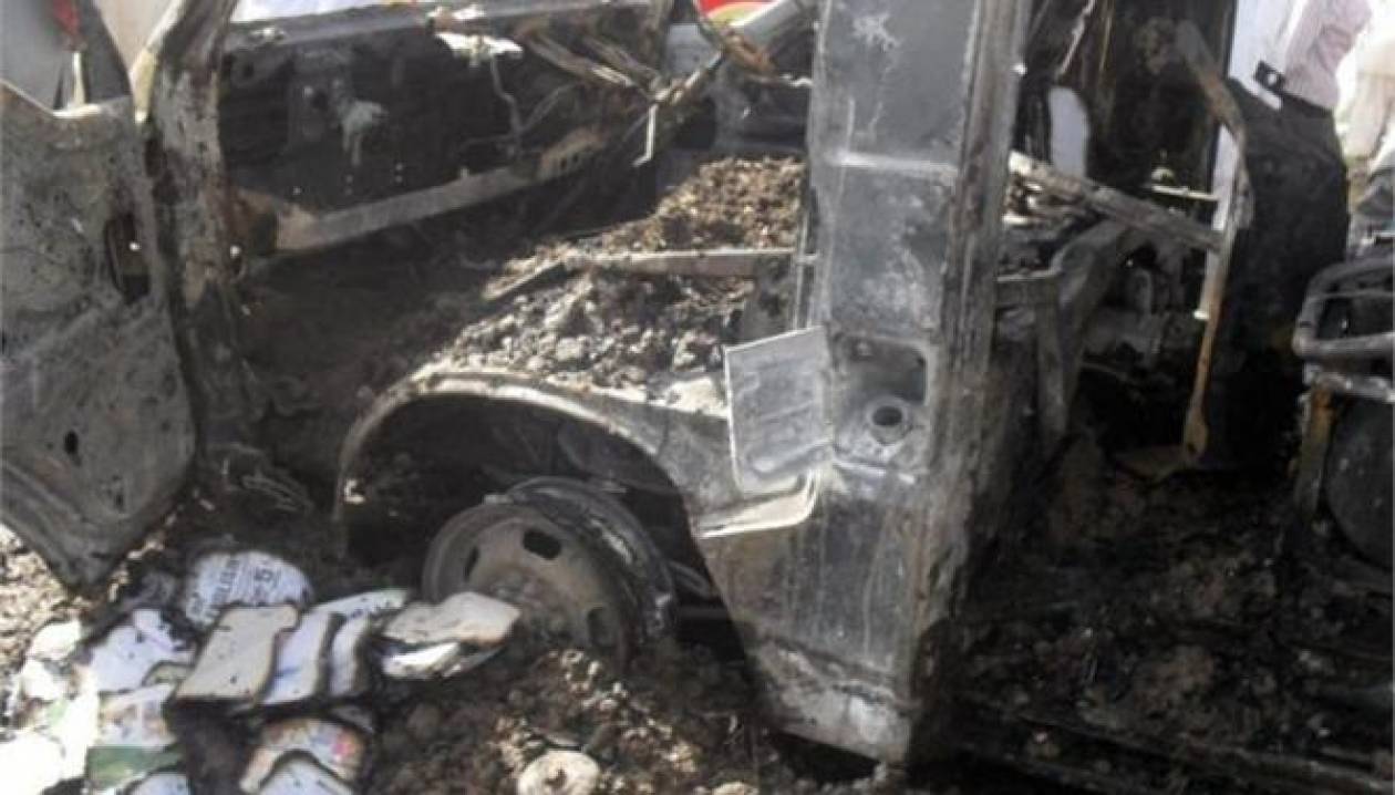 Τραγωδία στην άσφαλτο με 35 νεκρούς σε σύγκρουση λεωφορείου-βυτιοφόρου