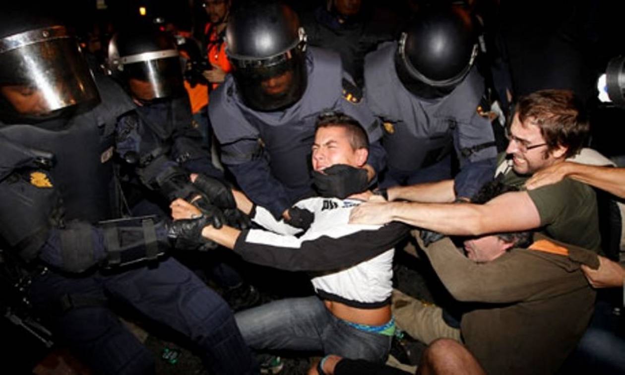 Μαδρίτη: Σε κρίσιμη κατάσταση αστυνομικός