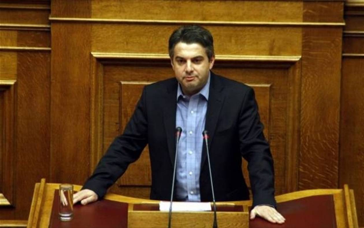 Κωνσταντινόπουλος εναντίον ανταρτών μέσω twitter