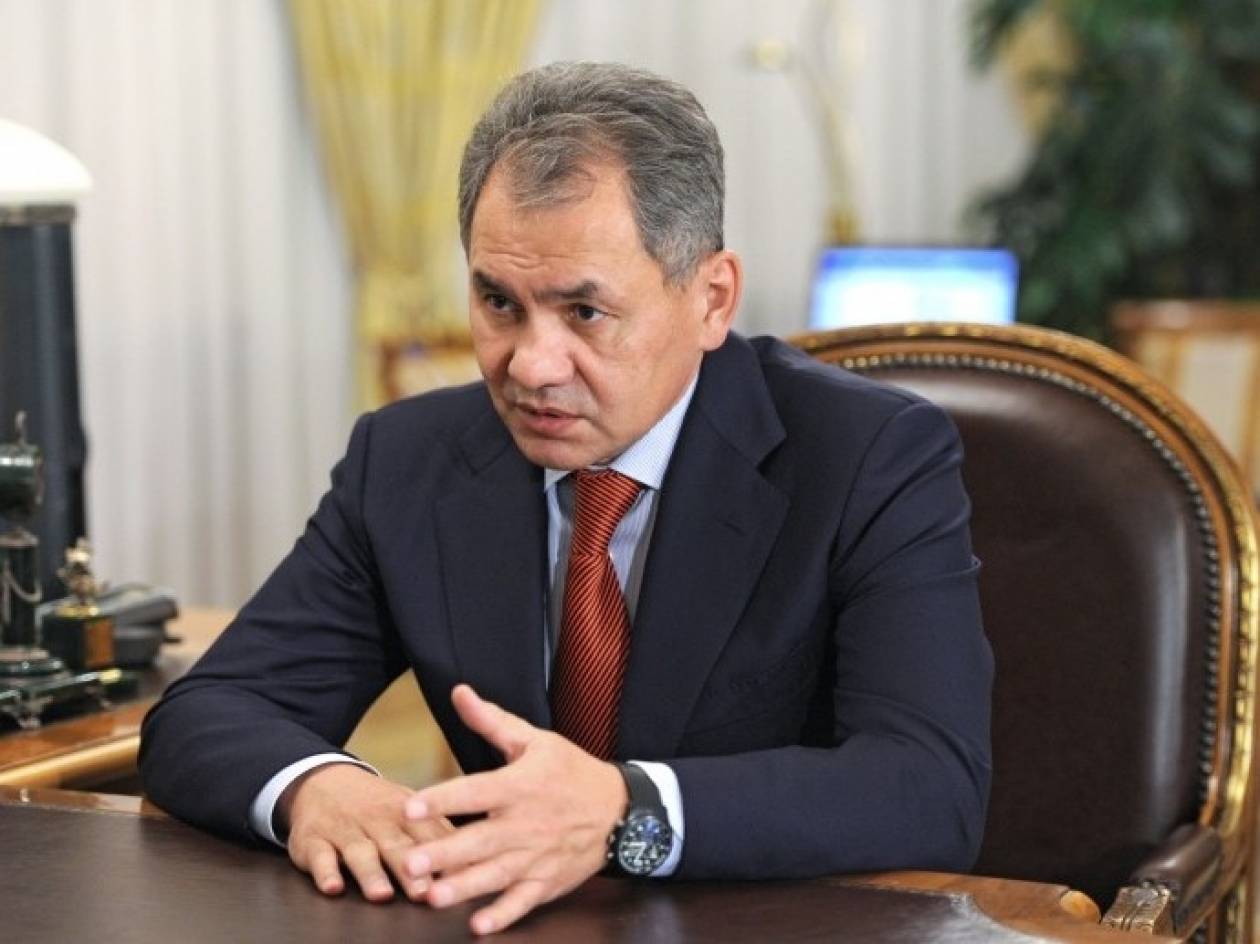 Στην Κριμαία ο ρώσος υπουργός Άμυνας