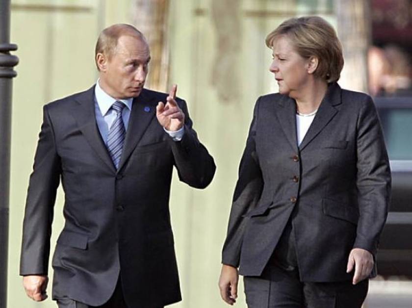 Putin - Merkel: OSCE the single point of contact