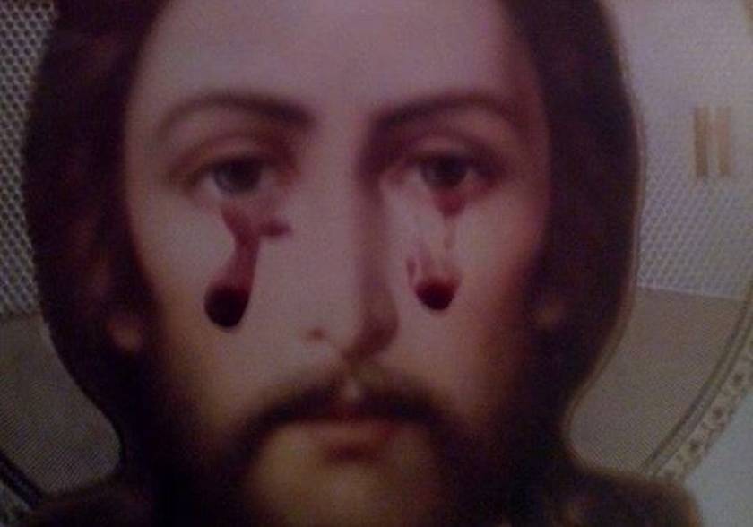 Τρέχουν δάκρυα με αίμα σε εικόνα του Χριστού στη Γεωργία;