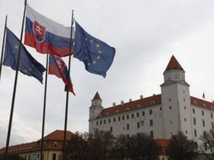 Στις κάλπες σήμερα οι Σλοβάκοι για να εκλέξουν τον νέο πρόεδρο