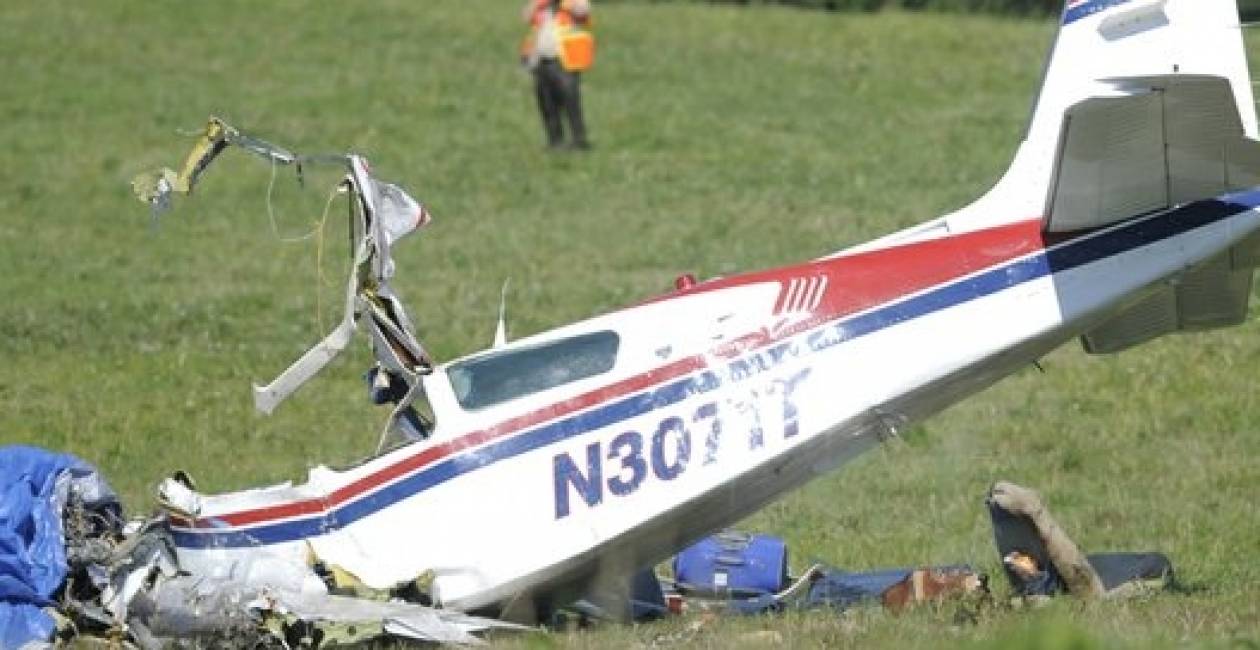 Συντριβή αεροσκάφους στην Αγγλία, φόβοι για δύο νεκρούς