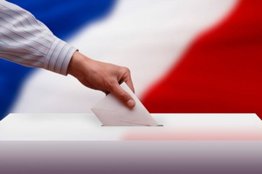 Στις κάλπες για τον δεύτερο γύρο των δημοτικών εκλογών οι Γάλλοι