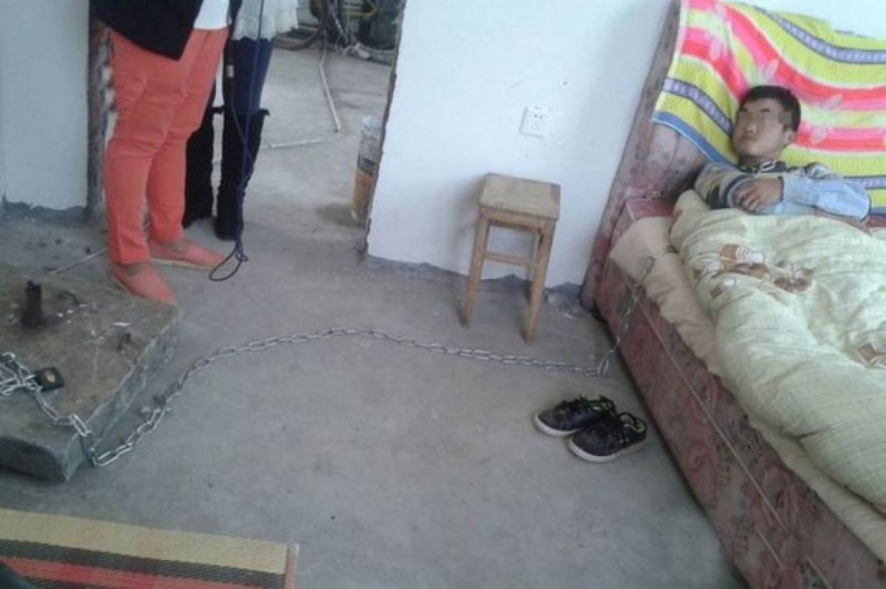 Κίνα: Έδεσε τον γιο του στο κρεβάτι επειδή… (photos)
