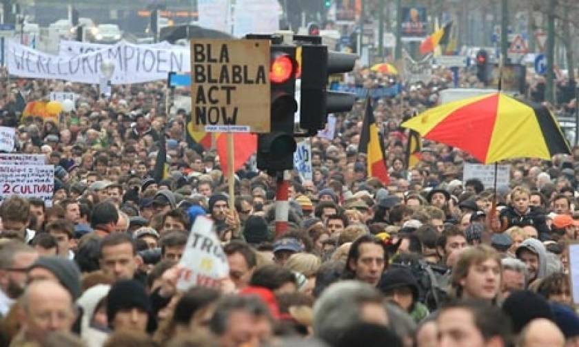 Επεισοδιακή διαδήλωση κατά των πολιτικών λιτότητας στις Βρυξέλλες