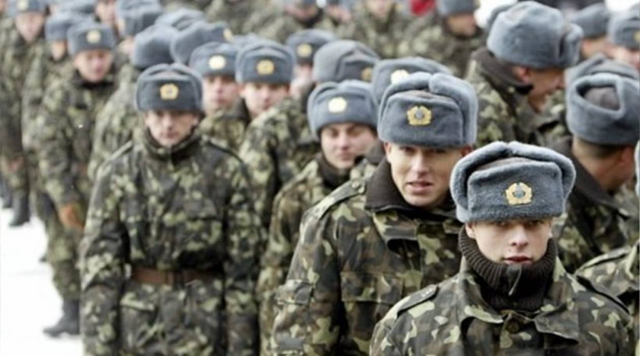 Χιλιάδες Ουκρανοί επιθυμούν ένταξη στις ρωσικές ένοπλες δυνάμεις