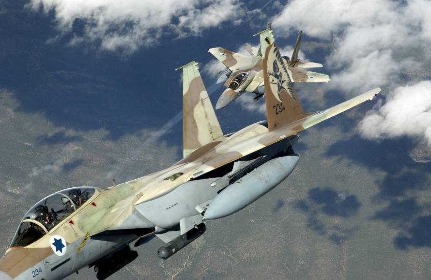 Αεροπορικές επιδρομές στη Γάζα από ισραηλινά μαχητικά