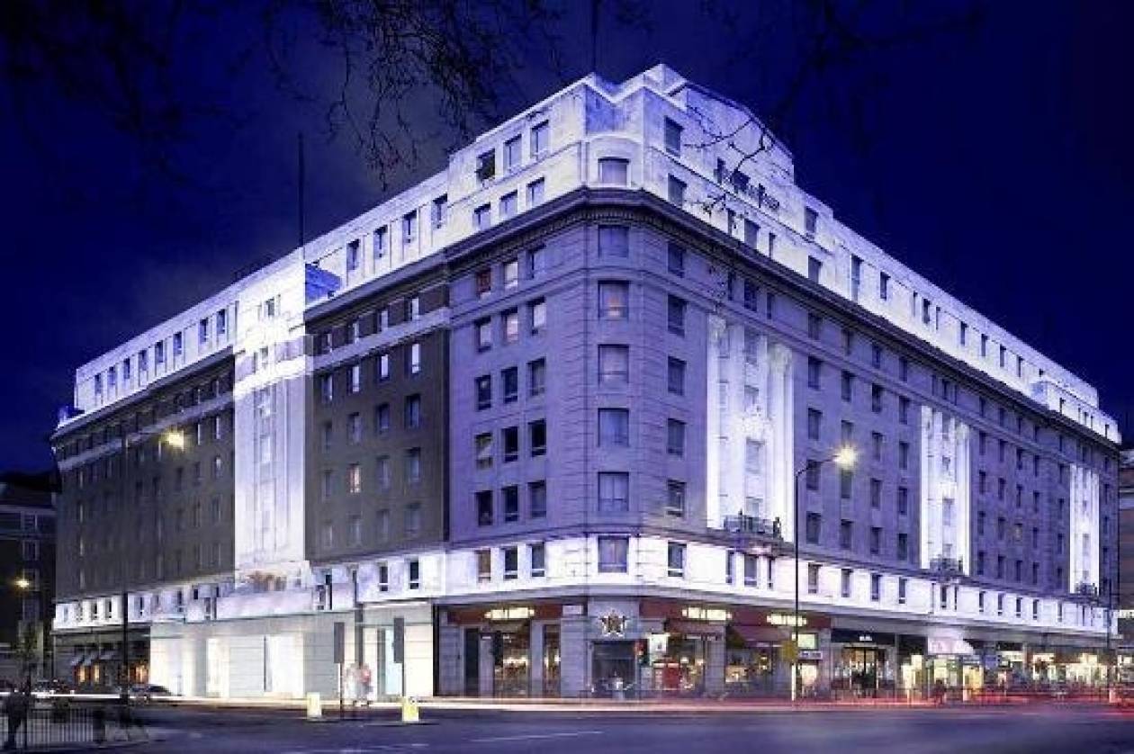 Επιτέθηκαν με σφυρί σε τρεις γυναίκες σε ξενοδοχείο του Λονδίνου