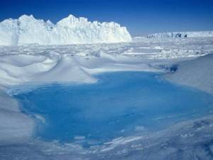 Daily Mail:  Οι πάγοι της Ανταρκτικής λιώνουν πιο γρήγορα
