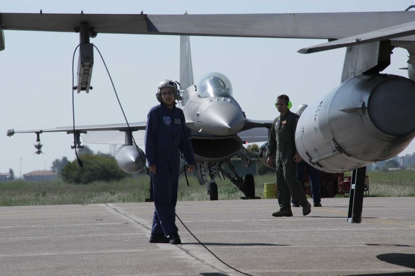 Πολεμική αεροπορία: Εντυπωσιακές εικόνες από την άσκηση «ΗΝΙΟΧΟΣ 2014»