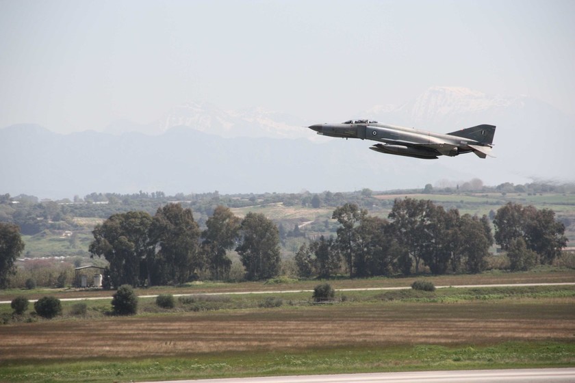 Πολεμική αεροπορία: Εντυπωσιακές εικόνες από την άσκηση «ΗΝΙΟΧΟΣ 2014»