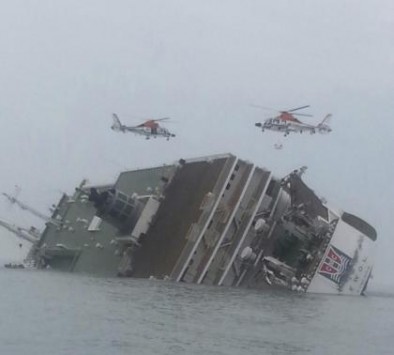 Ν.Κορέα: Βυθίστηκε πλοίο με 477 επιβάτες-Νεκροί και αγνοούμενοι