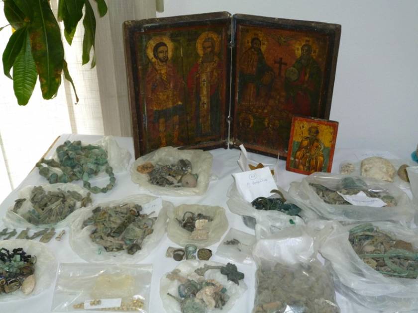 Θεοδωράκι Πέλλας: Τρεις συλλήψεις για αρχαιοκαπηλία
