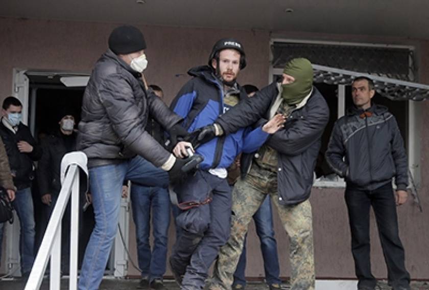 Ουκρανία: Αντίξοες συνθήκες για τους δημοσιογράφους