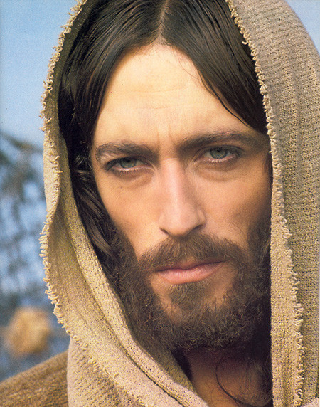 Ιησούς από τη Ναζαρέτ:Ο Χριστός και η Παναγία όπως είναι σήμερα (pics)