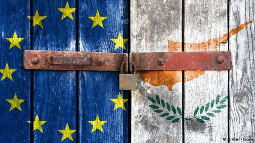 'Εκδοση 6μηνων ομολόγων για να βγει η Κύπρος στις αγορές