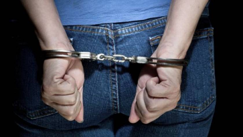 Συνελήφθησαν δύο ανήλικοι για κλοπή στο Βόλο