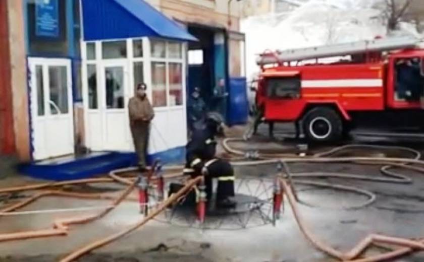 Οι πυροσβέστες στη Ρωσία έχουν αρκετή δουλειά... (video)