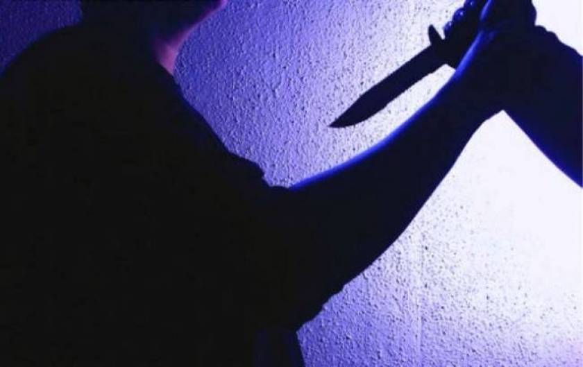 Λουτράκι: Στυγνή δολοφονία - Σκότωσε τον συγκάτοικό του με μαχαίρι