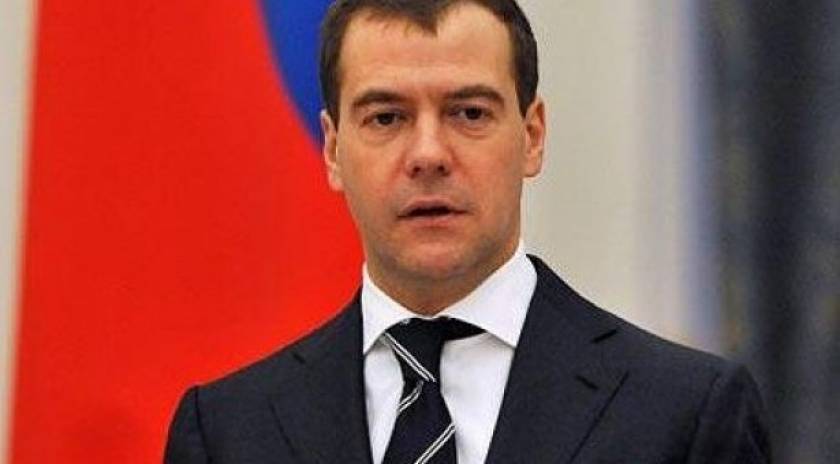 Μεντβέντεφ: «Θα ελαχιστοποιήσουμε την επίδραση των δυτικών κυρώσεων»