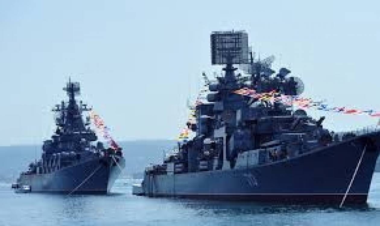 Το Κίεβο ζητά «εξηγήσεις» από τη Ρωσία για τα στρατιωτικά γυμνάσια