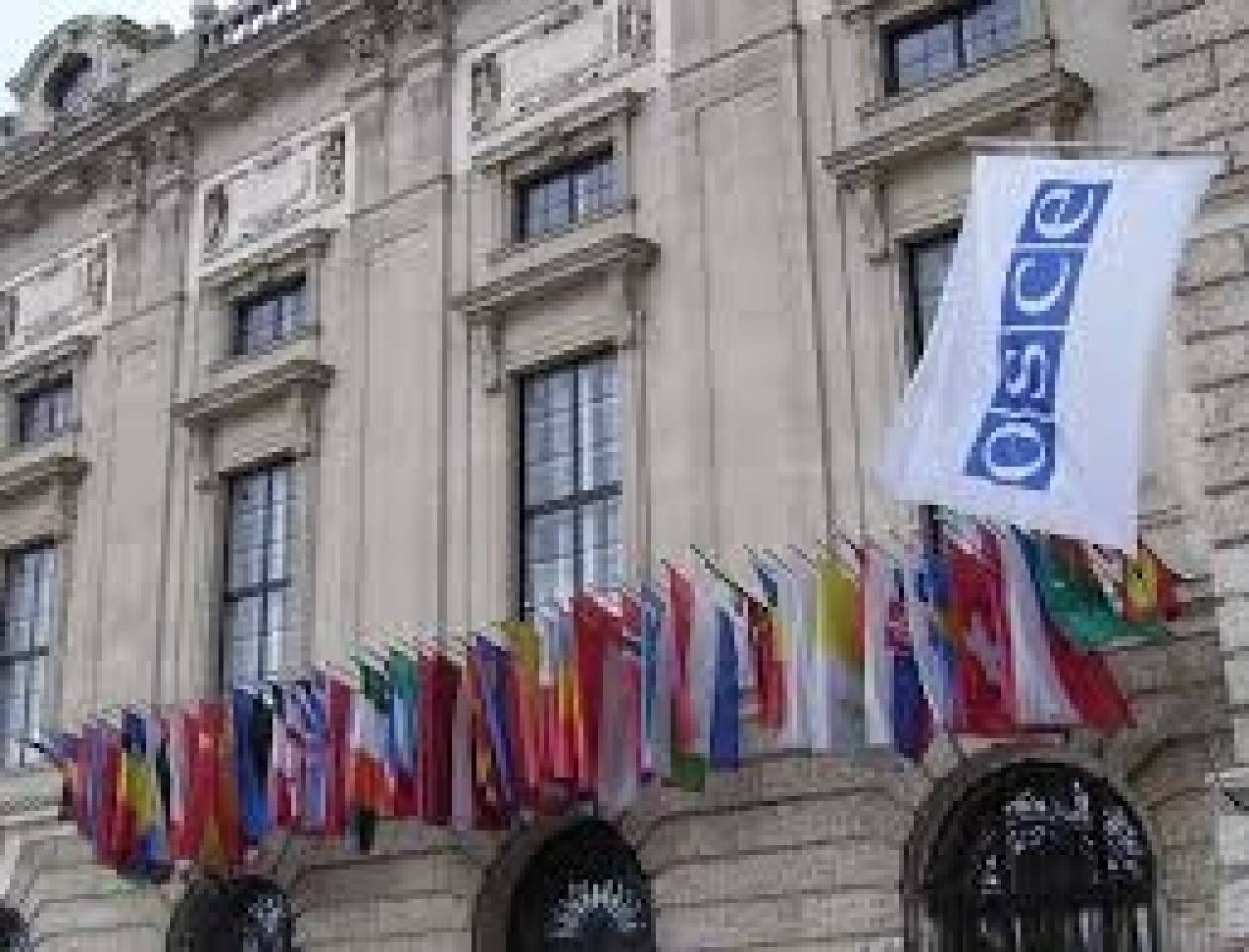 ΟΑΣΕ: Αποστολή διαπραγματευτών για απελευθέρωση παρατηρητών