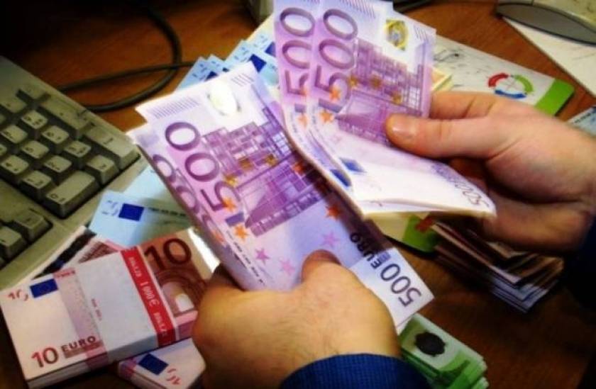 Σε ποια χώρα οι μισοί εργαζόμενοι αμείβονται με 5.100 ευρώ;
