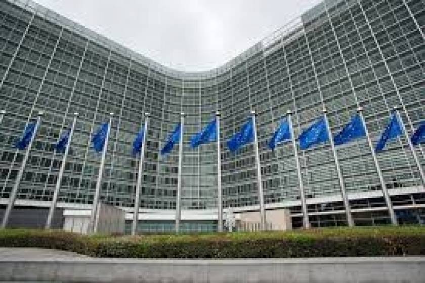 Η Ευρωπαϊκή Επιτροπή θα ενισχύσει οικονομικά την Ουκρανία