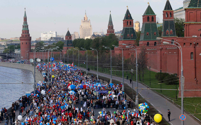 Ρωσία: Χιλιάδες διαδηλωτές κατέκλυσαν την Κόκκινη Πλατεία (pics)