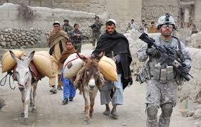 Λιγοστεύουν οι ελπίδες για επιζώντες στο Αφγανιστάν (pics+ video)
