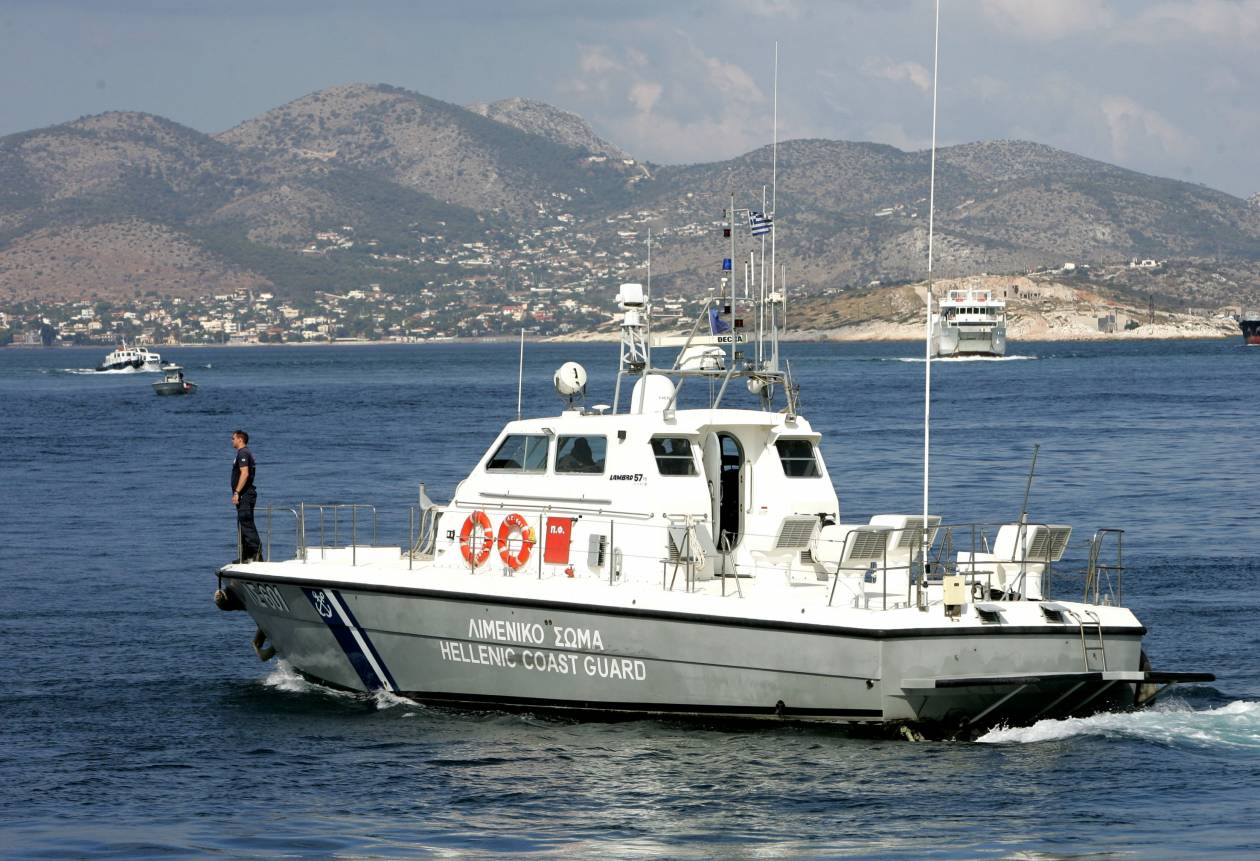 Ακυβέρνητο σκάφος στον Ευβοϊκό–Σε εξέλιξη επιχείρηση διάσωσης