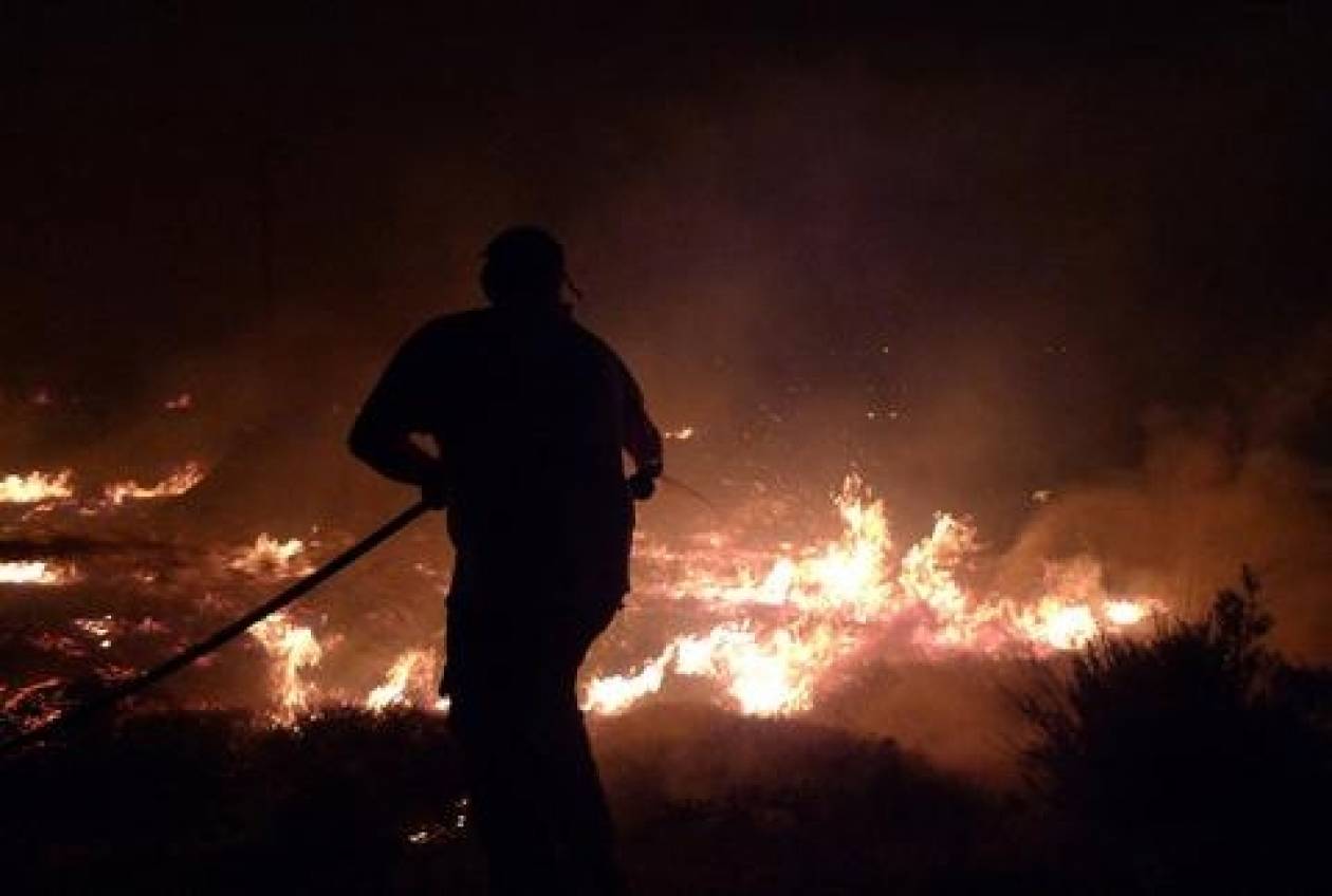 Βίντεο: Ένας νεκρός από την πυρκαγιά στην Οκλαχόμα