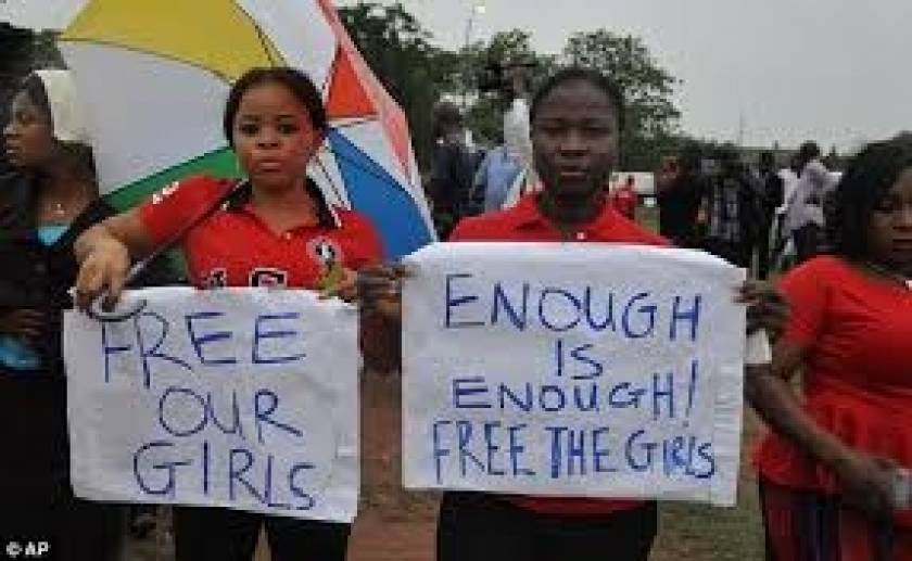 Τσαντ και Καμερούν διαψεύδουν ότι οι απαχθείσες μαθήτριες βρίσκονται στο έδαφός τους