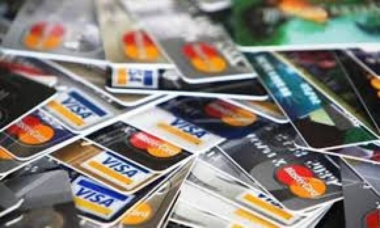 Περιορισμένη η χρήση πιστωτικών καρτών στην Ελλάδα