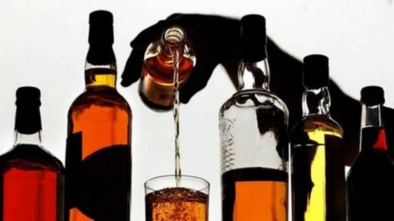 Κένυα: Απολύθηκαν 53 άτομα ως υπεύθυνα για τους θανάτους από νοθευμένο αλκοόλ
