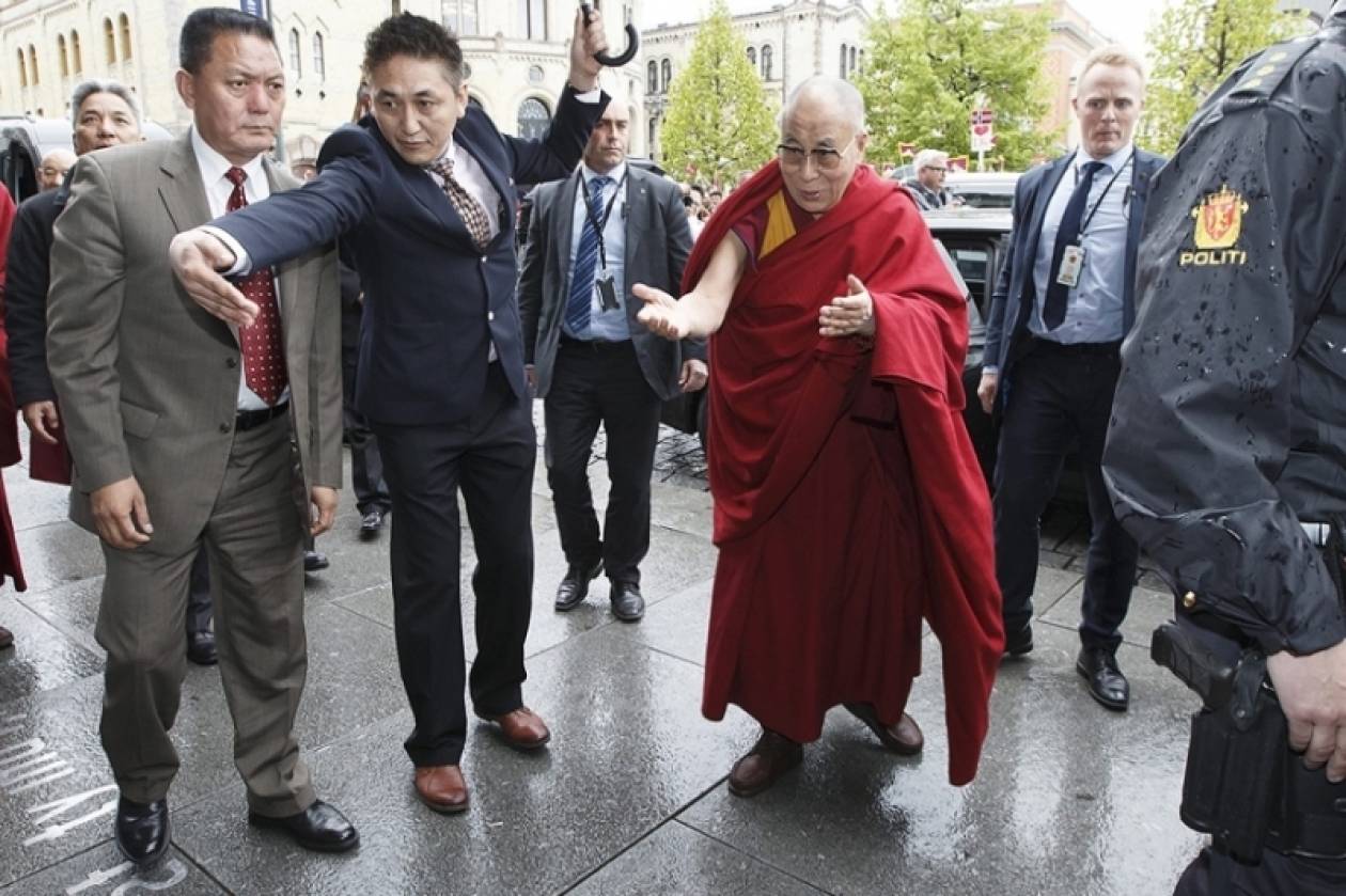 Νορβηγία: Απαραίτητη «θυσία» να μην συναντήσουν τον Δαλάι Λάμα
