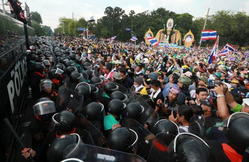 Συγκέντρωση φιλοκυβερνητικών διαδηλωτών στην Μπανγκόκ