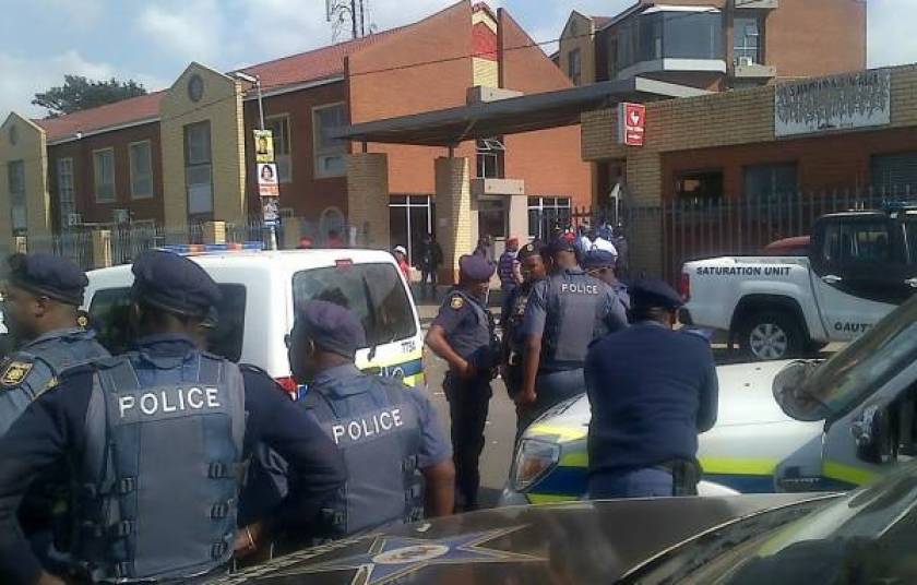 Νότια Αφρική: Τουλάχιστον 59 διαδηλωτές συνελήφθησαν σε ταραχές