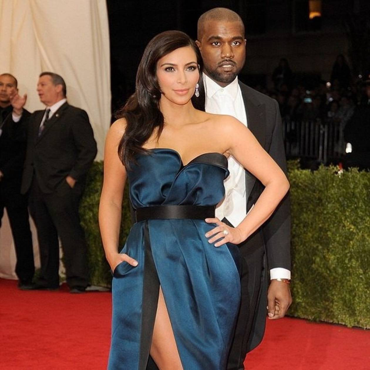 Δείτε το προσκλητήριο γάμου της Kim Kardashian και του Kanye West