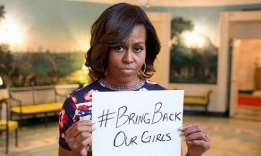 Η Μισέλ Ομπάμα στο πλευρό των κοριτσιών της Νιγηρίας με αφορμή τη Γιορτή της Μητέρας