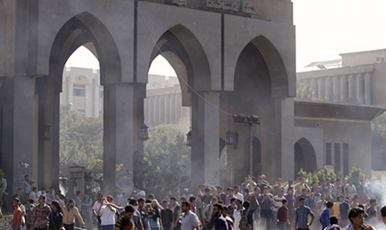 Αίγυπτος: Καταδικάστηκαν φοιτητές για διαδηλώσεις υπέρ του Μόρσι