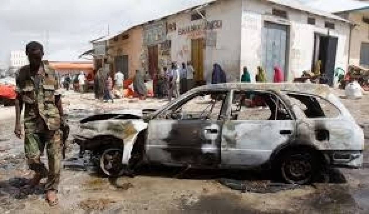 Σομαλία: Τουλάχιστον 12 νεκροί από έκρηξη παγιδευμένου αυτοκινήτου