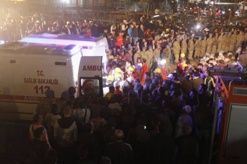 Τουρκία: «Μειώνονται οι ελπίδες να βρεθούν επιζώντες στο ορυχείο»